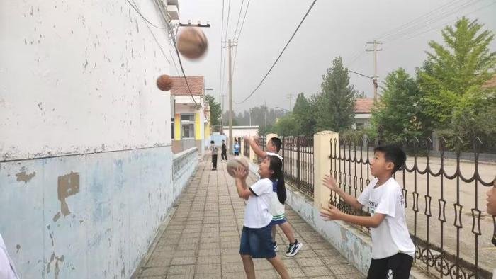 为什么互动训练有助于提高篮球比赛表现_0